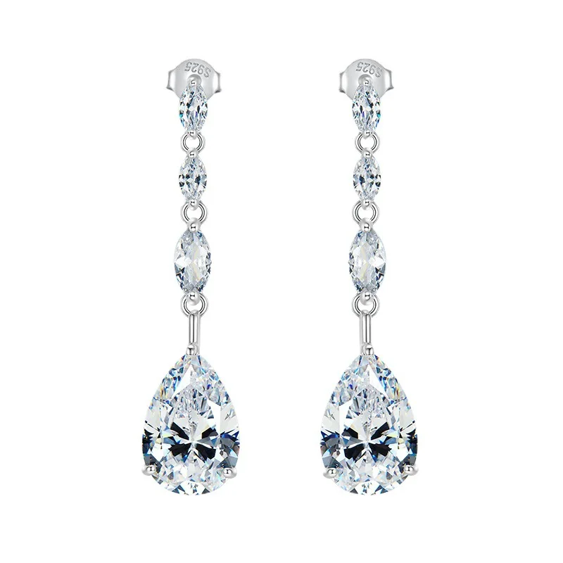 2023 New 925 Silver European and American Ins Feng Shui Drops 10 * 15 Earrings Full of Diamond Earrings for Women
2023 New 925 Silver European and American Ins Feng Shui Drops 10 * 15 Earrings Full of Diamond Earrings for Women