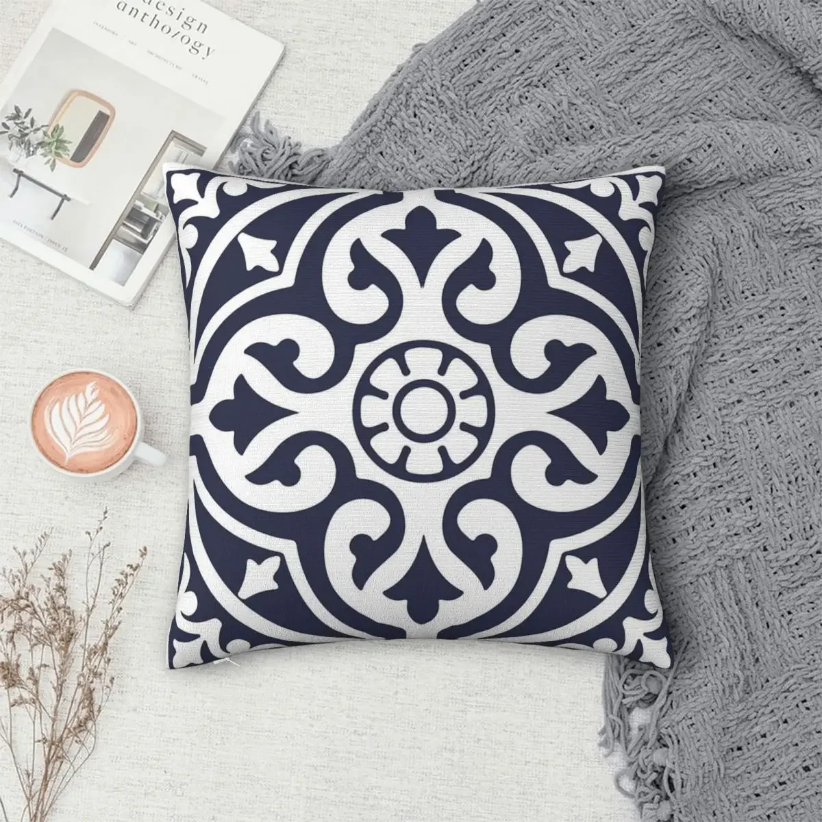 

Hamptons Blue And White Moroccan Talavera Tile Pillowcase Cushion Comfort Throw Pillow Sofa Decorative Cushions Used for Home