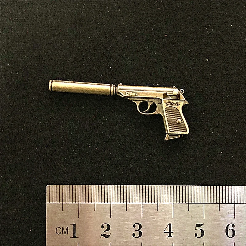 

1/6 Scale Walther PP pistol World War II Alloy Model Weapon Static Toys for 12'' Action Figure Accessories Cannot Shooting