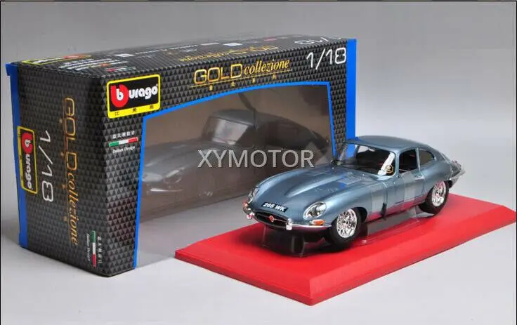 New Bburago 1/18 For Jaguar E-TYPE Roadster Diecast Car Model Boys girl gift Display Display Collection Ornaments
New Bburago 1/18 For Jaguar E-TYPE Roadster Diecast Car Model Boys girl gift Display Display Collection Ornaments