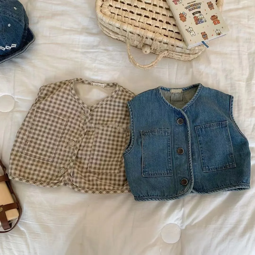 2024 Summer New Baby Sleeveless Denim Vest Jacket Cotton Infant Corduroy Plaid Cardigan Fashion Toddler Boys Girl Vest Coat
2024 Summer New Baby Sleeveless Denim Vest Jacket Cotton Infant Corduroy Plaid Cardigan Fashion Toddler Boys Girl Vest Coat