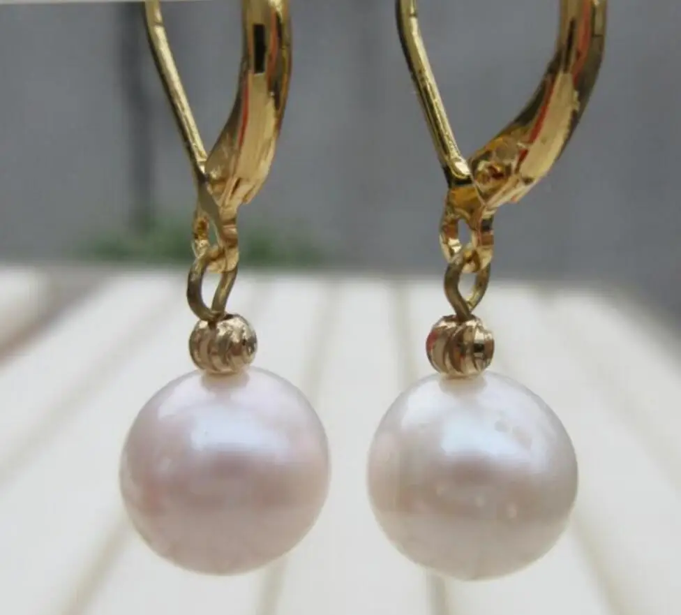 Free Shipping Top Quality REAL ROUND 7-8MM SOUTH SEA WHITE PEARL 14k/20 GOLD EARRINGS
Free Shipping Top Quality REAL ROUND 7-8MM SOUTH SEA WHITE PEARL 14k/20 GOLD EARRINGS