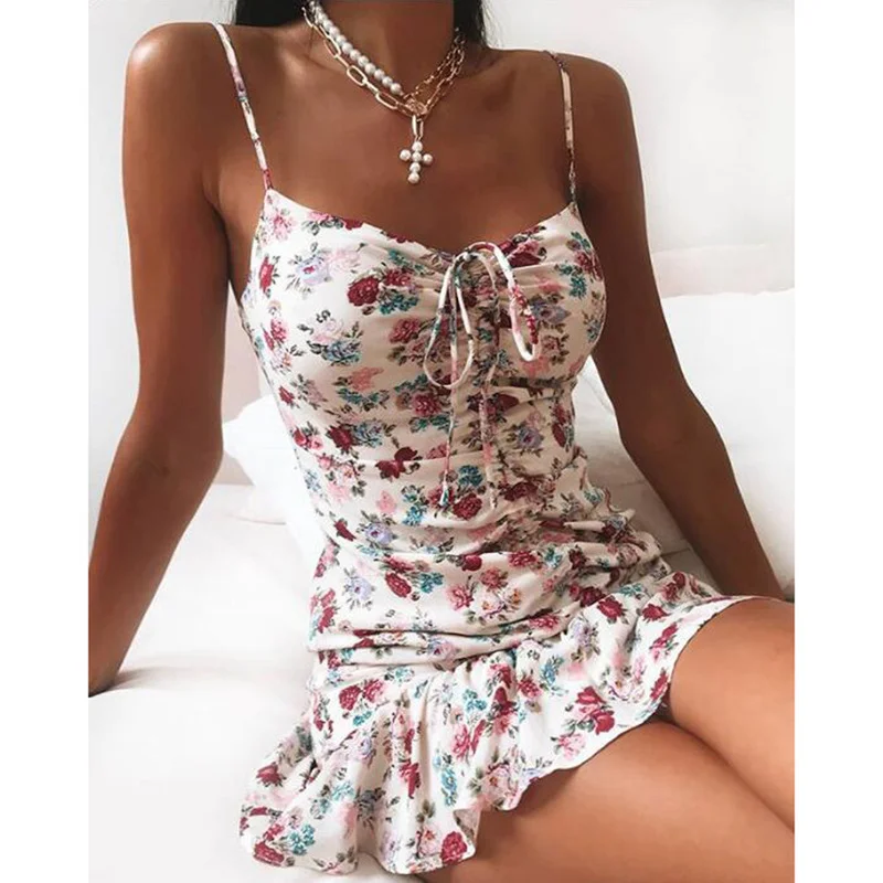Vestidos 2023 Elegant Spaghetti Strap Floral Print Mini Dress Women V Neck Ruffle Bodycon Dress Backless Tie Ruched Summer Dress
Vestidos 2023 Elegant Spaghetti Strap Floral Print Mini Dress Women V Neck Ruffle Bodycon Dress Backless Tie Ruched Summer Dress