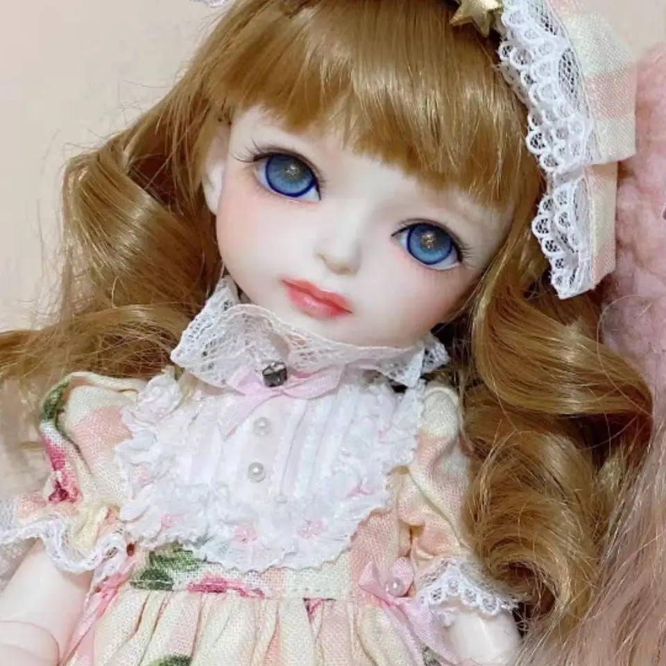 1/3 1/4 1/6 Doll Wig Hair Curls Big Wave Wig Fashion DIY Head Princess Doll long Hair wig Children Toy Gift For Doll
1/3 1/4 1/6 Doll Wig Hair Curls Big Wave Wig Fashion DIY Head Princess Doll long Hair wig Children Toy Gift For Doll