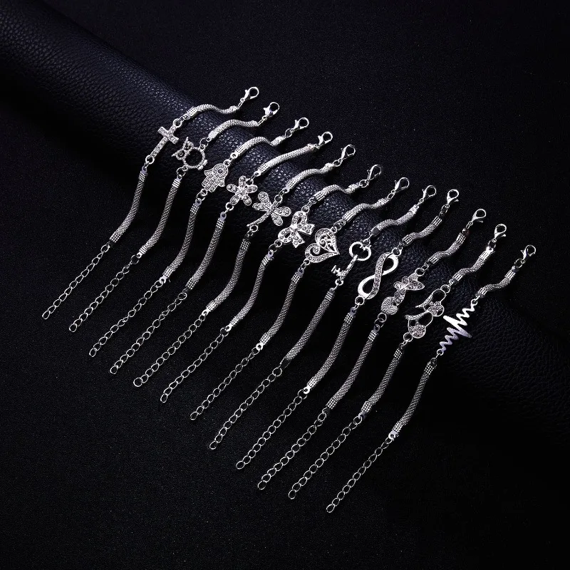 Fashionable 8-character Infinite Silver Plated Bracelet Creative Rhinestone Embedding Simple Jewelry
Fashionable 8-character Infinite Silver Plated Bracelet Creative Rhinestone Embedding Simple Jewelry