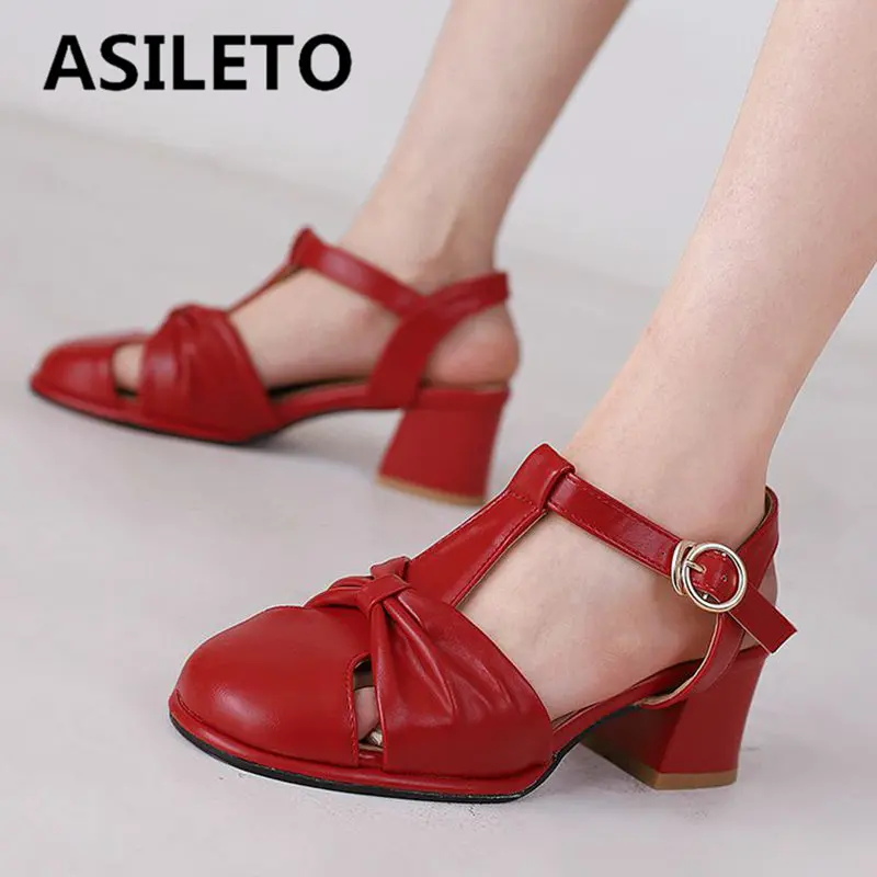 ASILETO Female Pumps Round Toe Chunky Heels 5cm Buckle Strap Bowknot Sweet Women Daily Shoes Summer Large Size 44 45 46 47 48
ASILETO Female Pumps Round Toe Chunky Heels 5cm Buckle Strap Bowknot Sweet Women Daily Shoes Summer Large Size 44 45 46 47 48