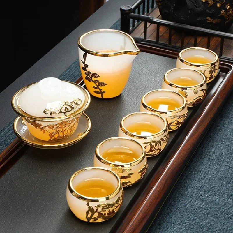 Golden Jade glazed kungfu tea set set set with silver covered bowl tea cup justice cup set in jade porcelain gift box
Golden Jade glazed kungfu tea set set set with silver covered bowl tea cup justice cup set in jade porcelain gift box