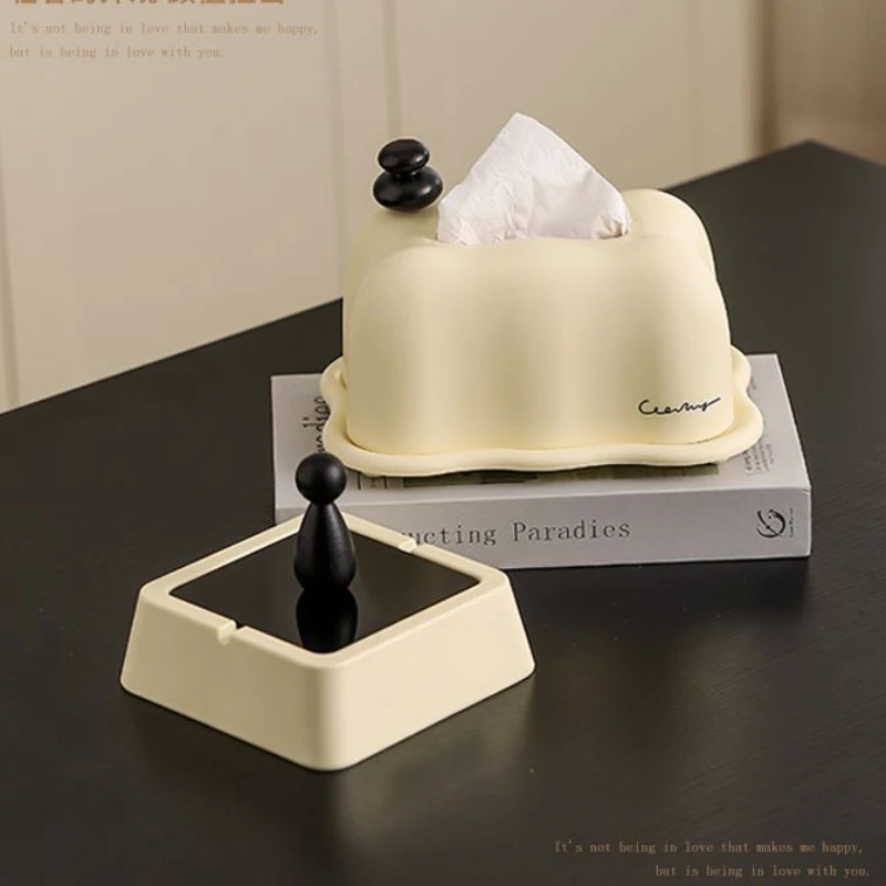 Ashtray French family living room, tea table, high-end luxury furnishings, simple creative furnishings, modern decoration
Ashtray French family living room, tea table, high-end luxury furnishings, simple creative furnishings, modern decoration
