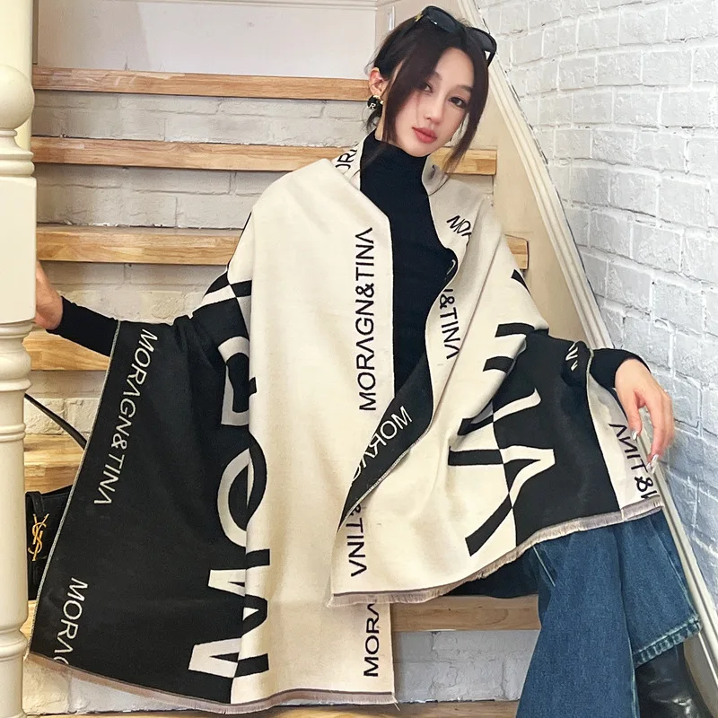 

2023 Autumn/Winter New Double sided Velvet Women's Scarf Fashion Letter Thickened Warm Imitation Cashmere Overlay with Cold Cape