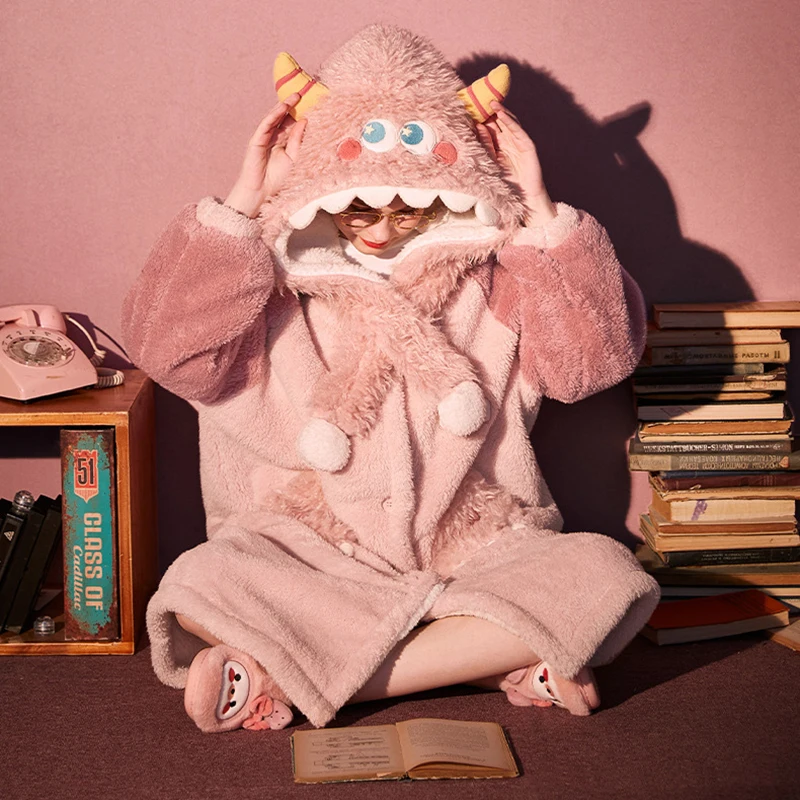 Women Sleepwear Winter Plush Pajamas Cartoon Hooded Coral Velvet Nightgown Loose Flannel Sleepdress Anime Cosplay Robe Nightwear
Women Sleepwear Winter Plush Pajamas Cartoon Hooded Coral Velvet Nightgown Loose Flannel Sleepdress Anime Cosplay Robe Nightwear