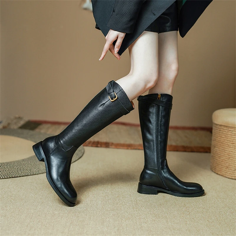 PETITE GIRL High Chelsea Boots Women's Leather English Style Chunky Heel Round Toe Fashion Boots
PETITE GIRL High Chelsea Boots Women's Leather English Style Chunky Heel Round Toe Fashion Boots