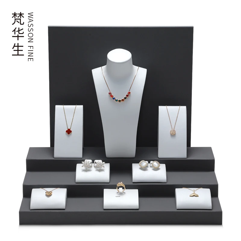 Jewelry display props live streaming ladder shaped jewelry display rack with pearl color jewelry storage and decoration
Jewelry display props live streaming ladder shaped jewelry display rack with pearl color jewelry storage and decoration