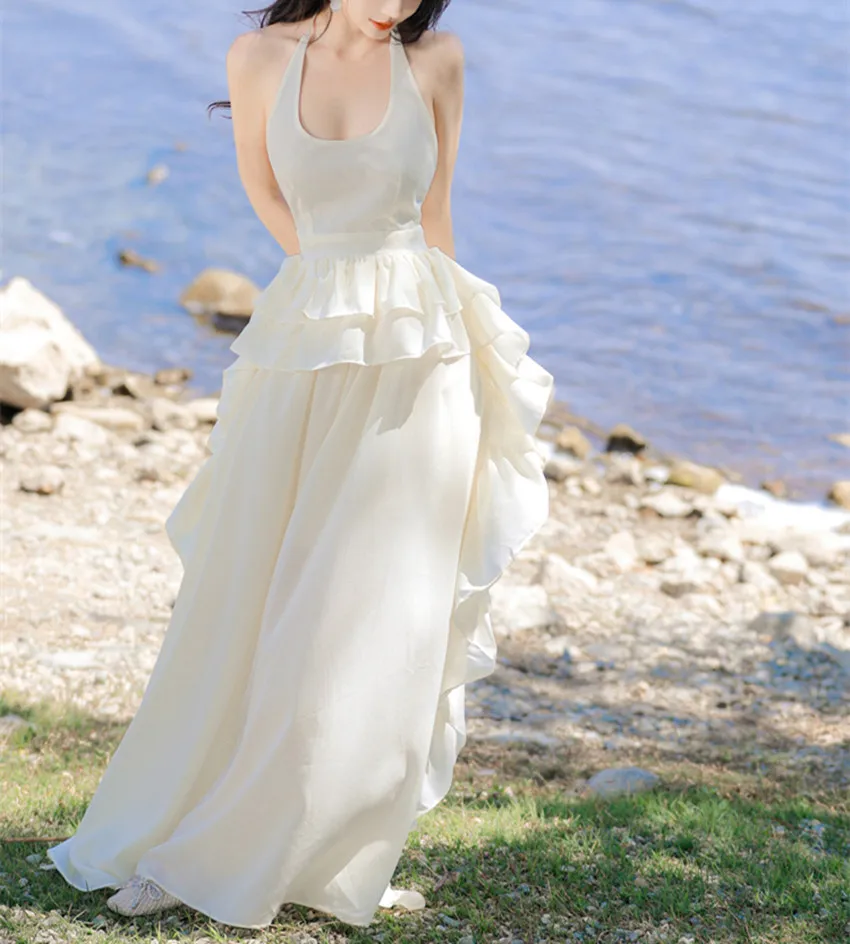 2023 New Elegant Summer Holiday Beach Long Dress Boho Women V Neck Sleeveless Tank Ruffles Chiffon White Sexy Backless Maxi Robe
2023 New Elegant Summer Holiday Beach Long Dress Boho Women V Neck Sleeveless Tank Ruffles Chiffon White Sexy Backless Maxi Robe