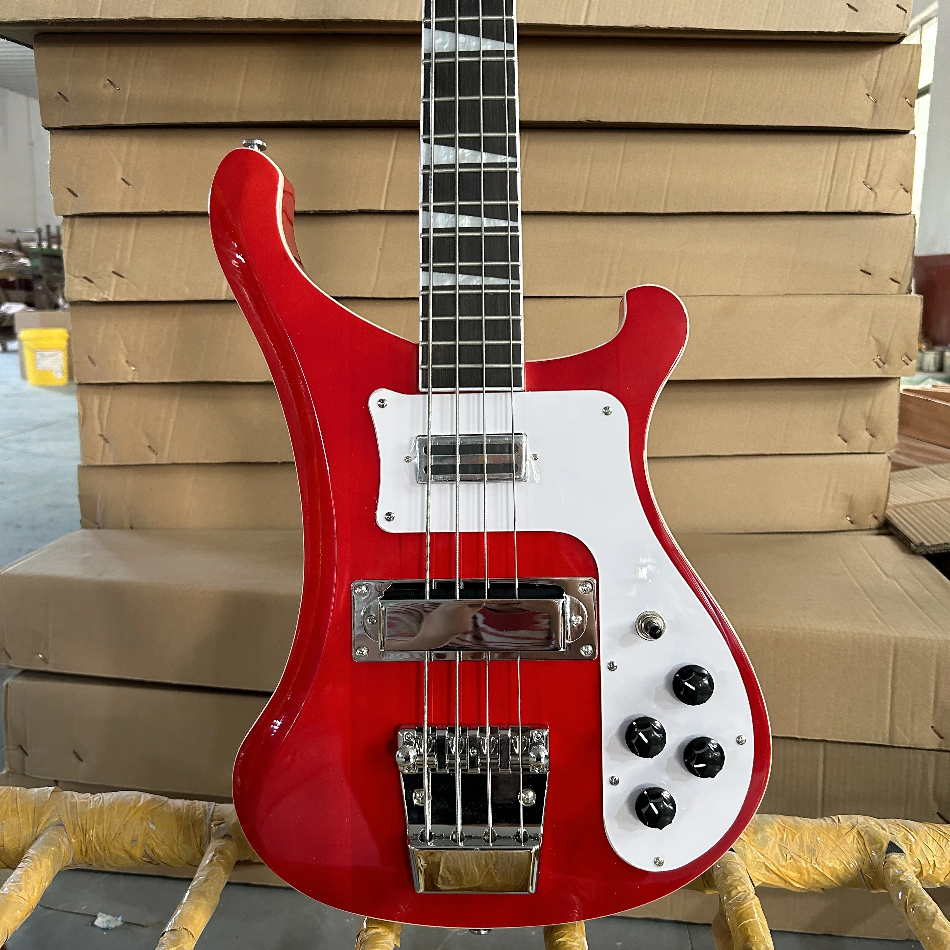 Rickenbacker 4003 Bass Electric Guitar,Basswood Body,Rosewood Fingerboard,High Quality Guitarra,Free Ship
Rickenbacker 4003 Bass Electric Guitar,Basswood Body,Rosewood Fingerboard,High Quality Guitarra,Free Ship