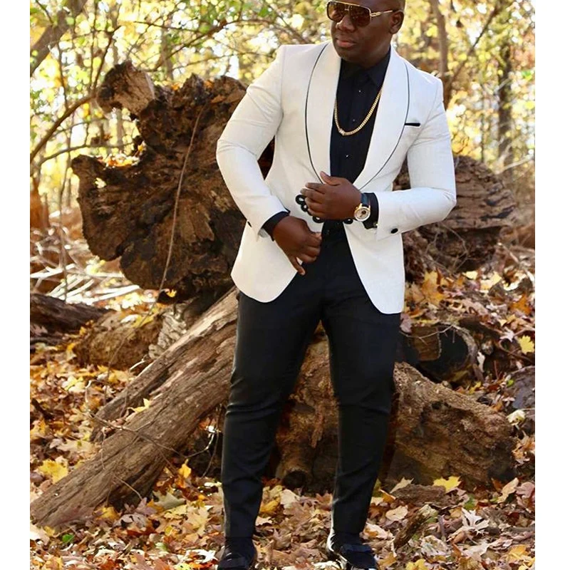 2 piece White African Men Suits with Shawl Lapel Slim fit Wedding Tuxedos for Groomsmen Man Fashion Set Jacket with Black Pants
2 piece White African Men Suits with Shawl Lapel Slim fit Wedding Tuxedos for Groomsmen Man Fashion Set Jacket with Black Pants
