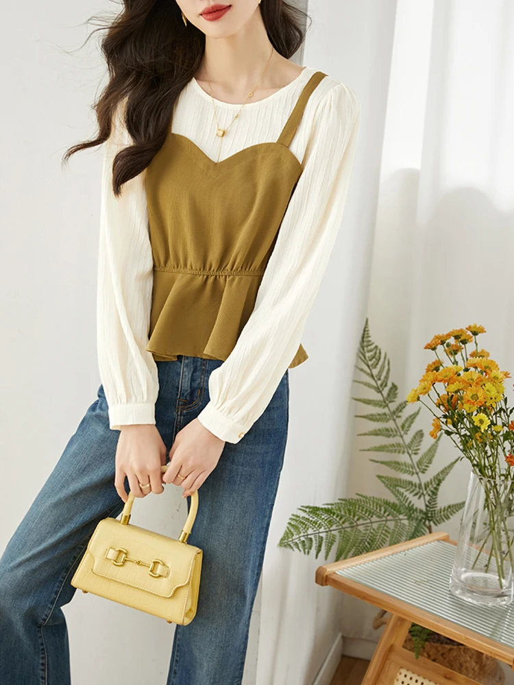 Temperament Fake Two-piece Round Neck Shirts 2024 New Sweet Fashion Versatile Long Sleeve Tops Splicing Design Pullover 
Temperament Fake Two-piece Round Neck Shirts 2024 New Sweet Fashion Versatile Long Sleeve Tops Splicing Design Pullover