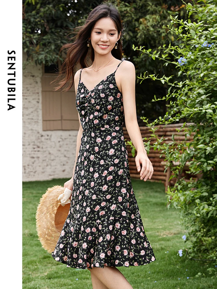 SENTUBILA Summer Floral Spaghetti Strap Dresses for Women 2024 Elegant Sexy V Neck Sleeveless Waisted Swing Midi Dress 123L42563
SENTUBILA Summer Floral Spaghetti Strap Dresses for Women 2024 Elegant Sexy V Neck Sleeveless Waisted Swing Midi Dress 123L42563