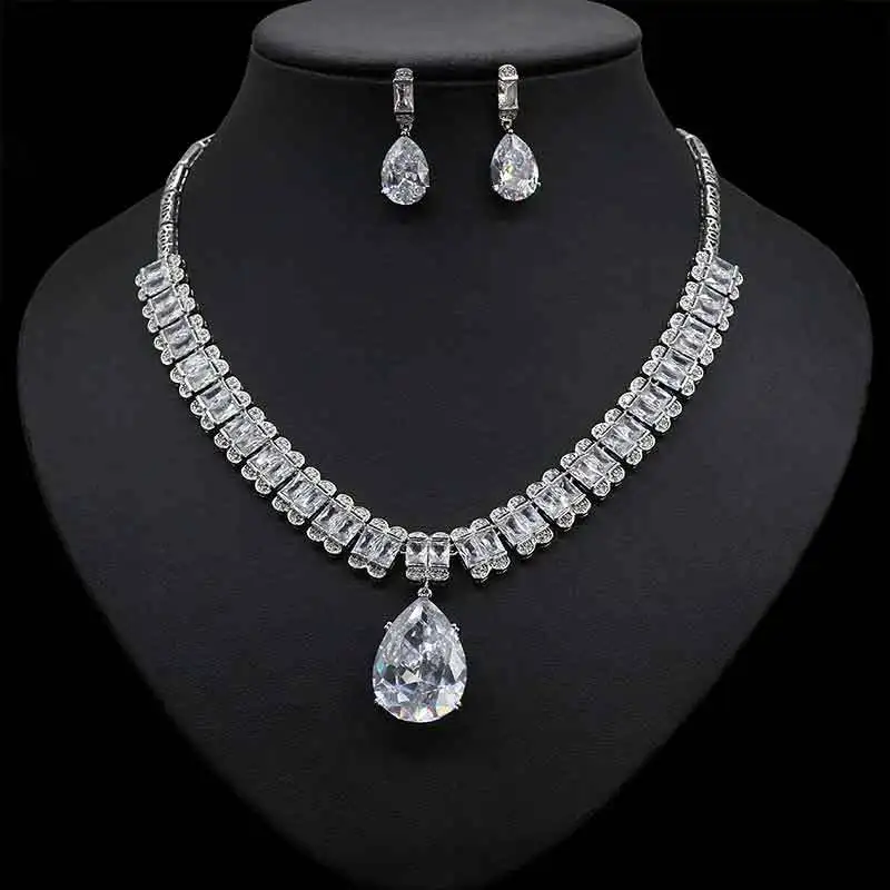 HIBRIDE Sparkly Cubic Zirconia Water Drop Jewelry Set For Women Bride Necklace And Earring Set Wedding Bride Dress Jewelry N-323
HIBRIDE Sparkly Cubic Zirconia Water Drop Jewelry Set For Women Bride Necklace And Earring Set Wedding Bride Dress Jewelry N-323