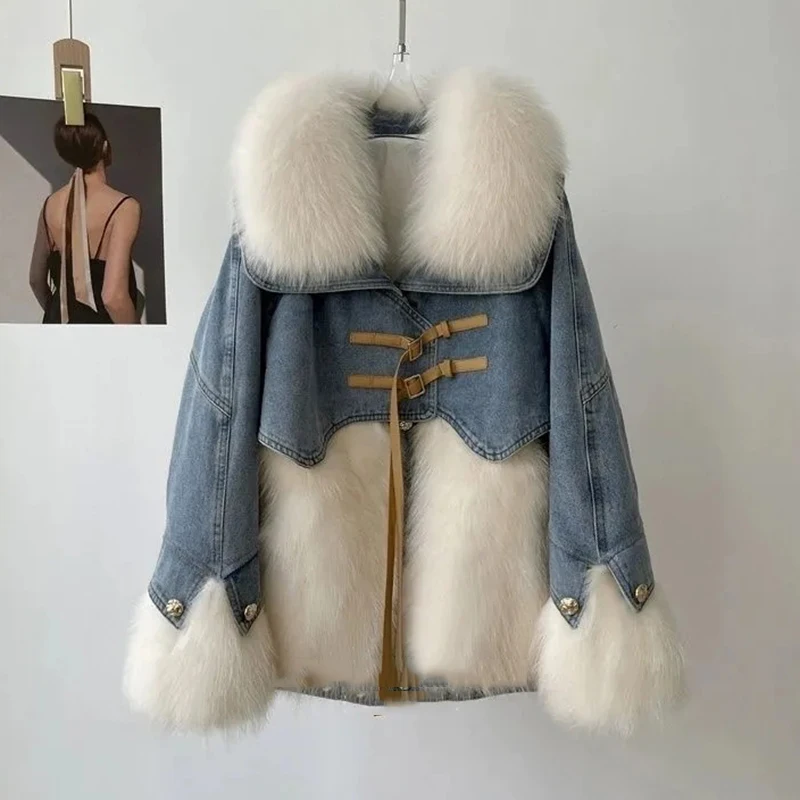 

2024 Denim Faux Fox Fur Down Jacket New Winter Warm Velvet Denim Coat Big Fur Collar Coat Winter Casual Thick Warm Jean Coat