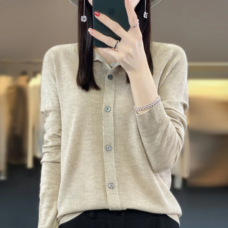 Fall/Winter 2023 Explosive 1 imitation wool solid color long sleeve osmanthus needle crewneck cardigan loose knitted wool sweate
Fall/Winter 2023 Explosive 1 imitation wool solid color long sleeve osmanthus needle crewneck cardigan loose knitted wool sweate
