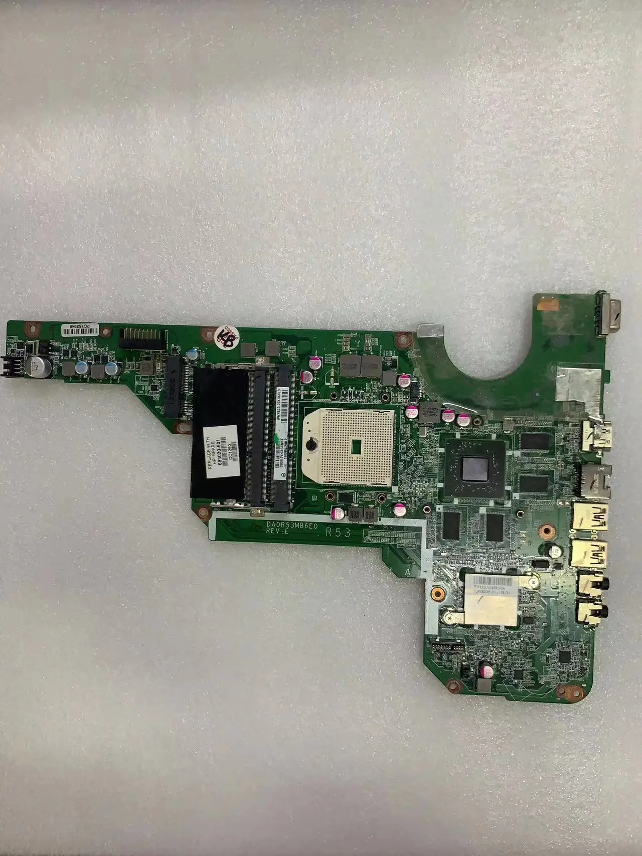 Материнская плата ноутбука 683030-501 683030-601 для HP Pavilion G6-2000 материнская плата DA0R53MB6E1 216-0833000 DDR3
Материнская плата ноутбука 683030-501 683030-601 для HP Pavilion G6-2000 материнская плата DA0R53MB6E1 216-0833000 DDR3