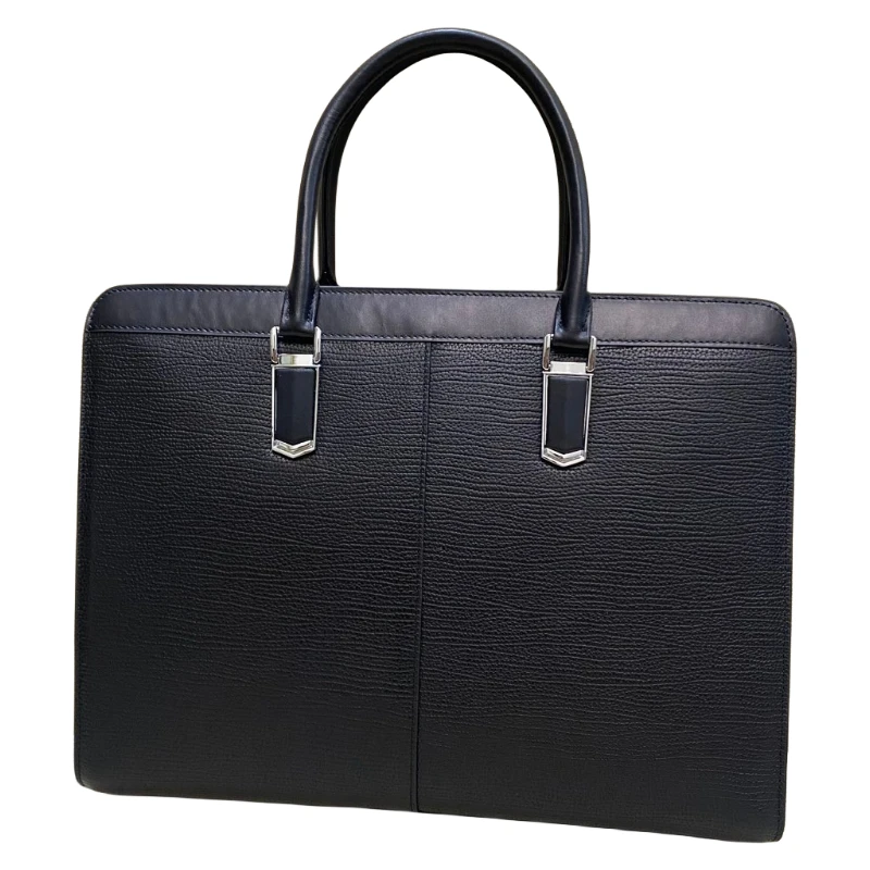 Leather Men's Fashion Personality Portable Briefcase Business Pendulum Large Capacity Black Zipper Closure Computer Shoulder bag
Leather Men's Fashion Personality Portable Briefcase Business Pendulum Large Capacity Black Zipper Closure Computer Shoulder bag