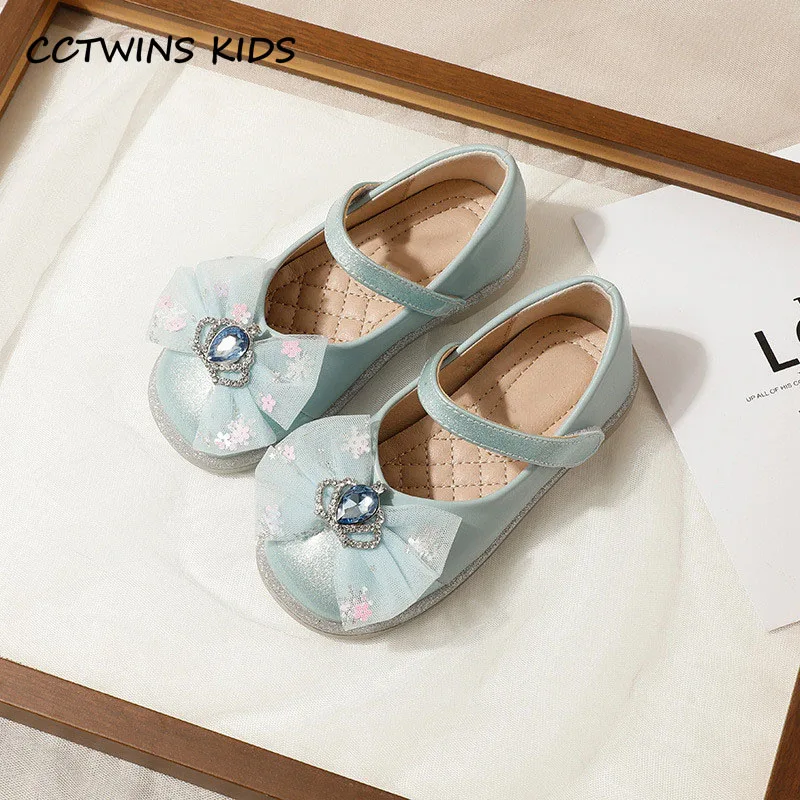Girls Princess Shoes 2023 Spring Fashion Mary Jane Dress Dance Baby Kids Sandals Ballet Brand Glitter Crown Bow Soft Sole Flats
Girls Princess Shoes 2023 Spring Fashion Mary Jane Dress Dance Baby Kids Sandals Ballet Brand Glitter Crown Bow Soft Sole Flats