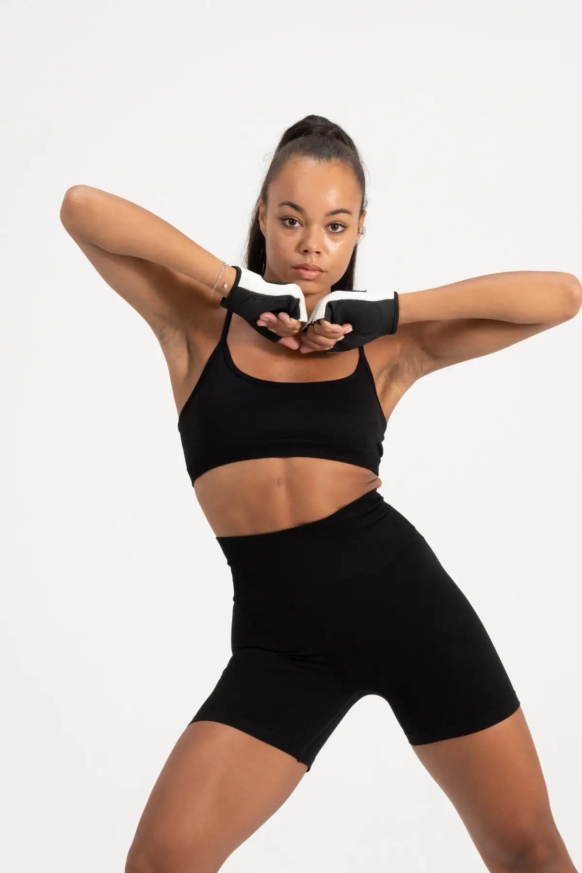 Air Field High Waist Seamless (SEAMLESS) Biker Cycling Shorts Black Leggings Sportswear & Outdoor
Air Field High Waist Seamless (SEAMLESS) Biker Cycling Shorts Black Leggings Sportswear & Outdoor