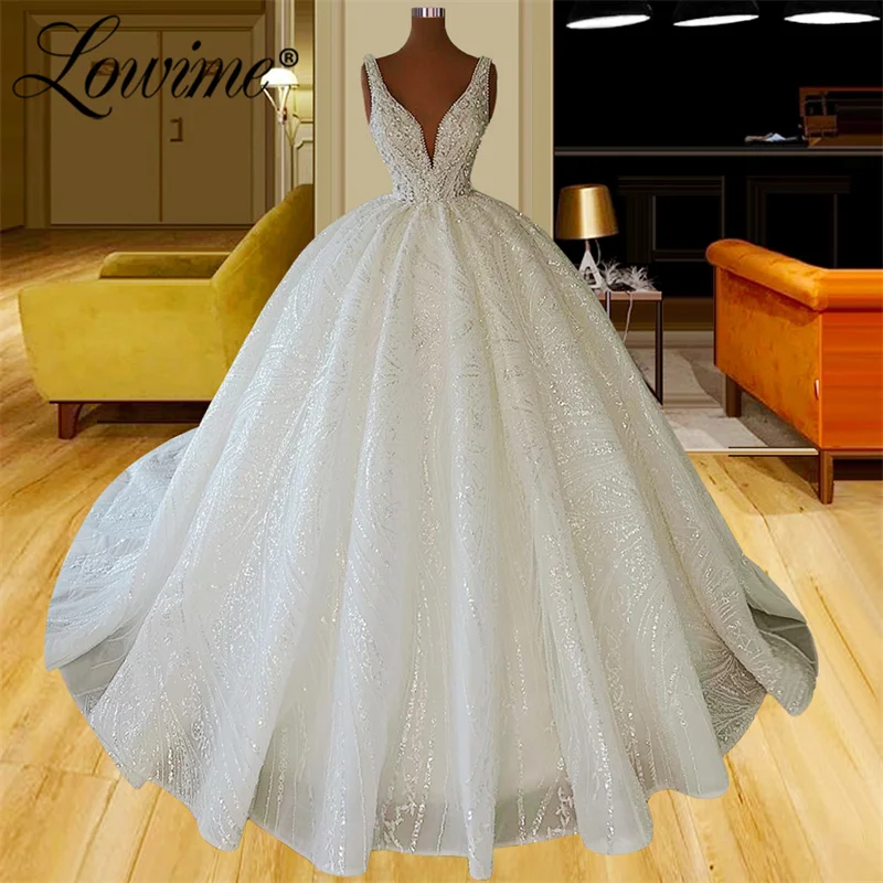 Lowime Custom Made Cheap Beaded Sequins Wedding Dresses V Neck Pearls A Line Arabic Bridal Gowns Long Bride Dresses 2023 Robes
Lowime Custom Made Cheap Beaded Sequins Wedding Dresses V Neck Pearls A Line Arabic Bridal Gowns Long Bride Dresses 2023 Robes