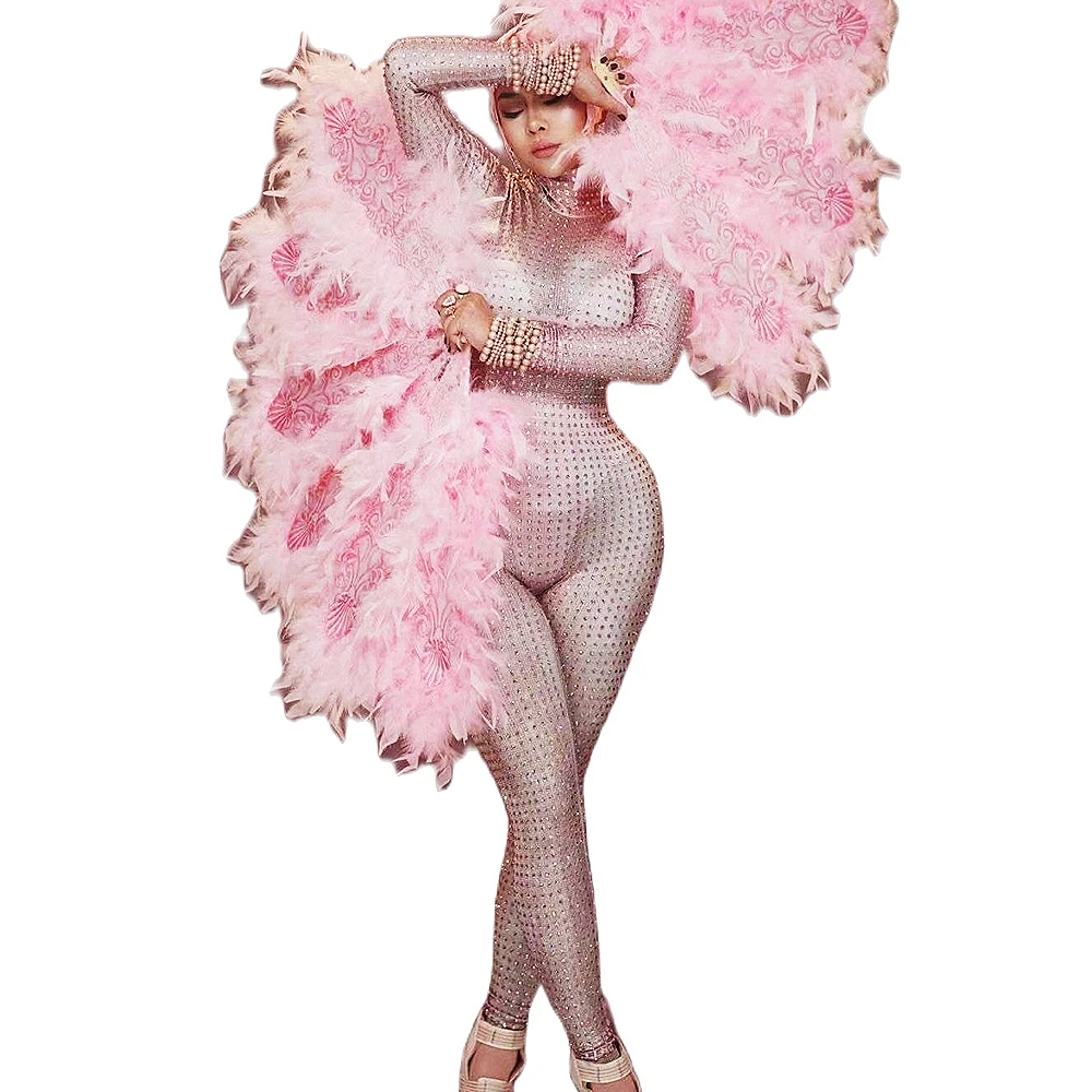 Shining Nude Female Rhinestones Sequins Jumpsuits Pole Dance Stage Costume Perform Party Nightclub Clothing Rave Festival Wear
Shining Nude Female Rhinestones Sequins Jumpsuits Pole Dance Stage Costume Perform Party Nightclub Clothing Rave Festival Wear