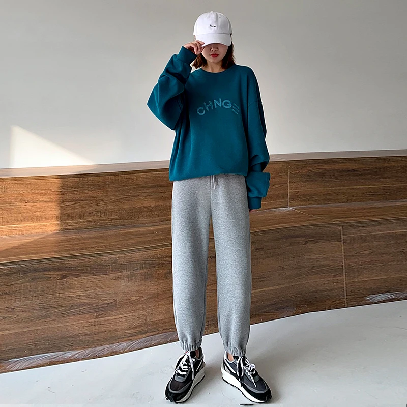 2022 Fleece Harem Gray Sweatpants Thick Autumn Winter New Style High Waist Casual Loose Women Free Shipping
2022 Fleece Harem Gray Sweatpants Thick Autumn Winter New Style High Waist Casual Loose Women Free Shipping