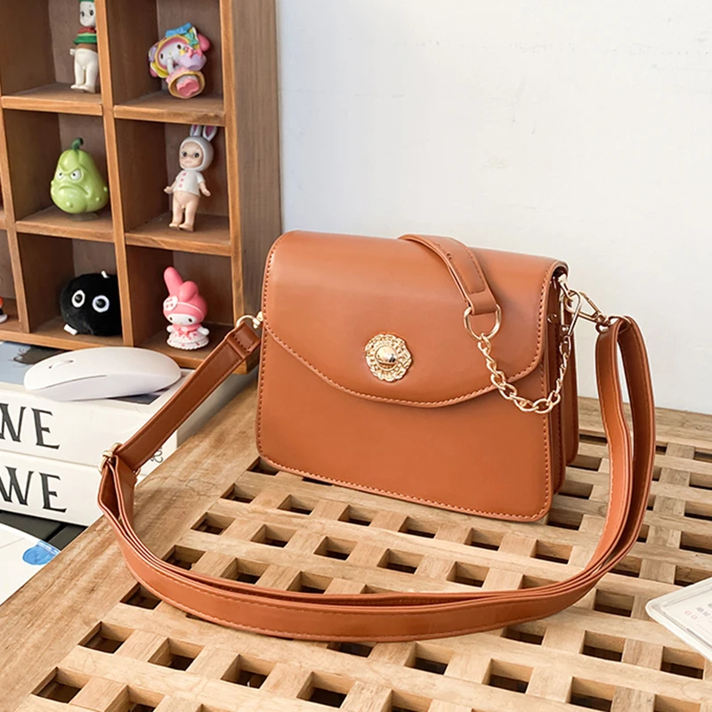 Сетчатая Сумка на плечо из искусственной кожи с цепочками, модная сумка через плечо с металлическим украшением и застежкой, Лидер продаж 2024, женская сумка, женские сумки
Сетчатая Сумка на плечо из искусственной кожи с цепочками, модная сумка через плечо с металлическим украшением и застежкой, Лидер продаж 2024, женская сумка, женские сумки