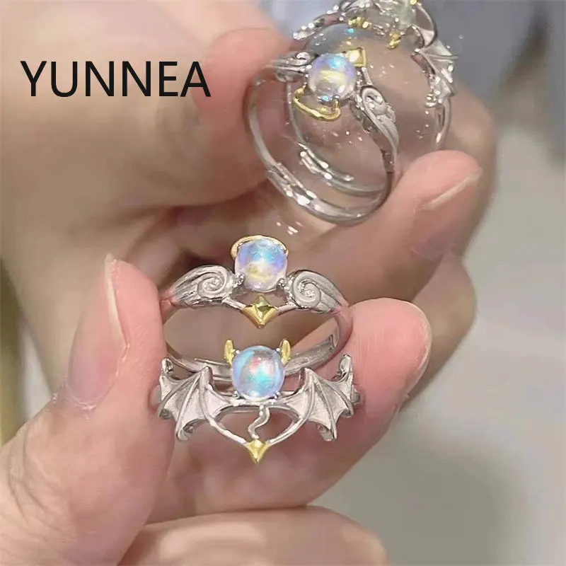 

Romantic Angel and Demon Wings Couple Rings For Women Goth Fashion Moonstone Adjustable Opening Finger Men's Ring Party Jewelry