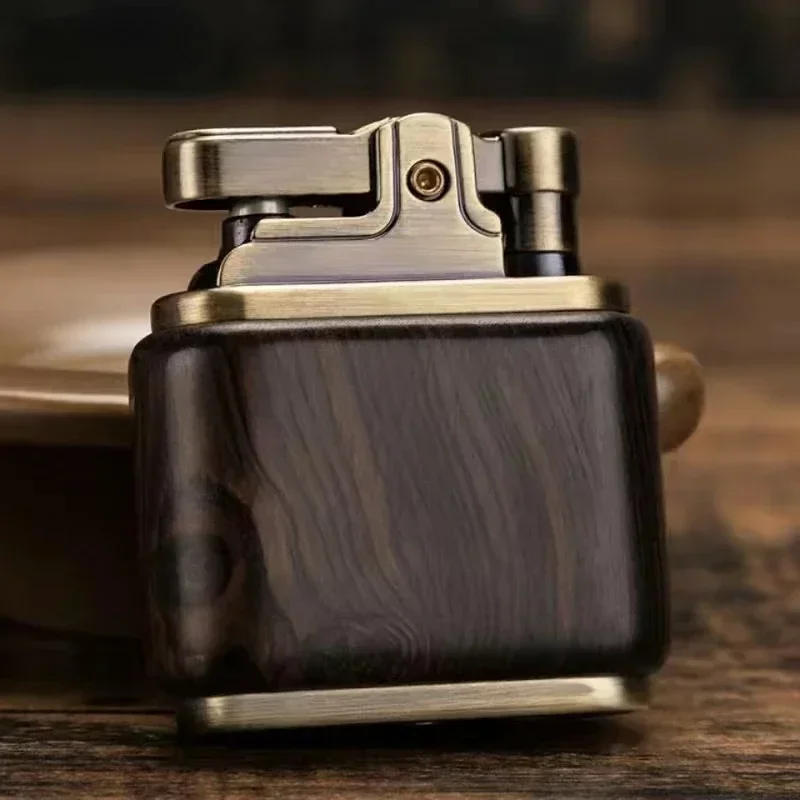 Zorro керосиновая Зажигалка из чистой меди ручная работа деревянная оболочка старомодная ностальгическая Зажигалка мужской подарок для курения
Zorro керосиновая Зажигалка из чистой меди ручная работа деревянная оболочка старомодная ностальгическая Зажигалка мужской подарок для курения