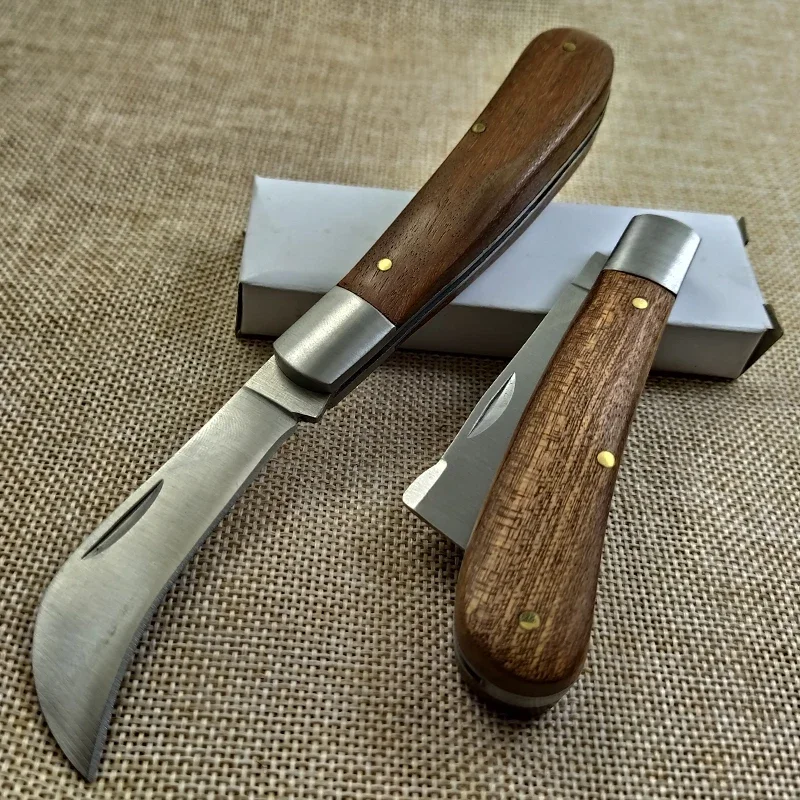 High Quality Tactical 55 HRC Hardness 3Cr13 Blade Wood Handle Folding Knife Outdoor Hunting Camping Knife Survival Knives Tool
High Quality Tactical 55 HRC Hardness 3Cr13 Blade Wood Handle Folding Knife Outdoor Hunting Camping Knife Survival Knives Tool