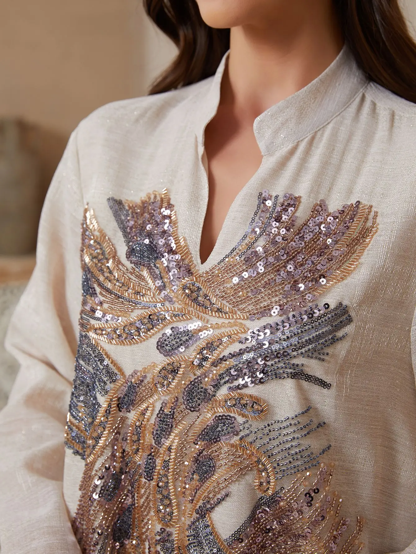 فستان سهرة فاخر للنساء من يوني دبي مطرز بالترتر مع أكمام شبكية وياقة على شكل V مزين بالخرز قفطان مغربي للسيدات 2025 فستان سهرة فاخر للنساء من يوني دبي مطرز بالترتر مع أكمام شبكية وياقة على شكل V مزين بالخرز قفطان مغربي للسيدات 2025