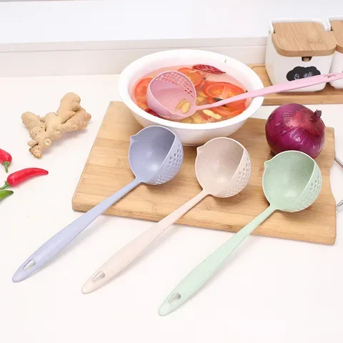 

1Pcs Wheat Straw/PP Long Handle Soup Spoon Hook Design Multi-function Kitchen Tools Filter 2 in 1 Porridge Spoons