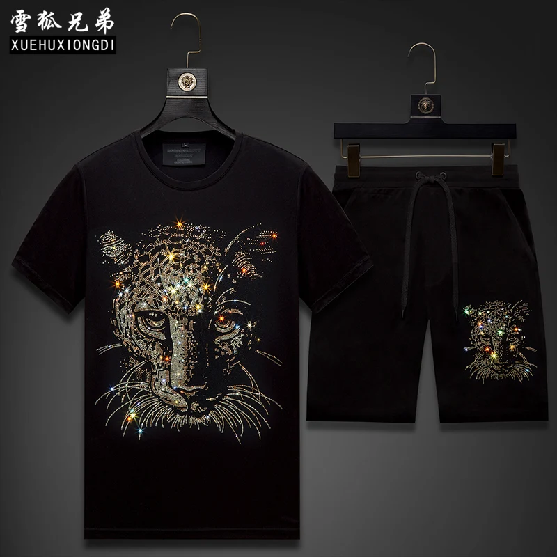2023 Tracksuit Men Sportswear Leopard Rhinestones Summer Casual Suit Fitness Thin Mens Track Suit Set 2 Pieces Ropa De Hombre
2023 Tracksuit Men Sportswear Leopard Rhinestones Summer Casual Suit Fitness Thin Mens Track Suit Set 2 Pieces Ropa De Hombre