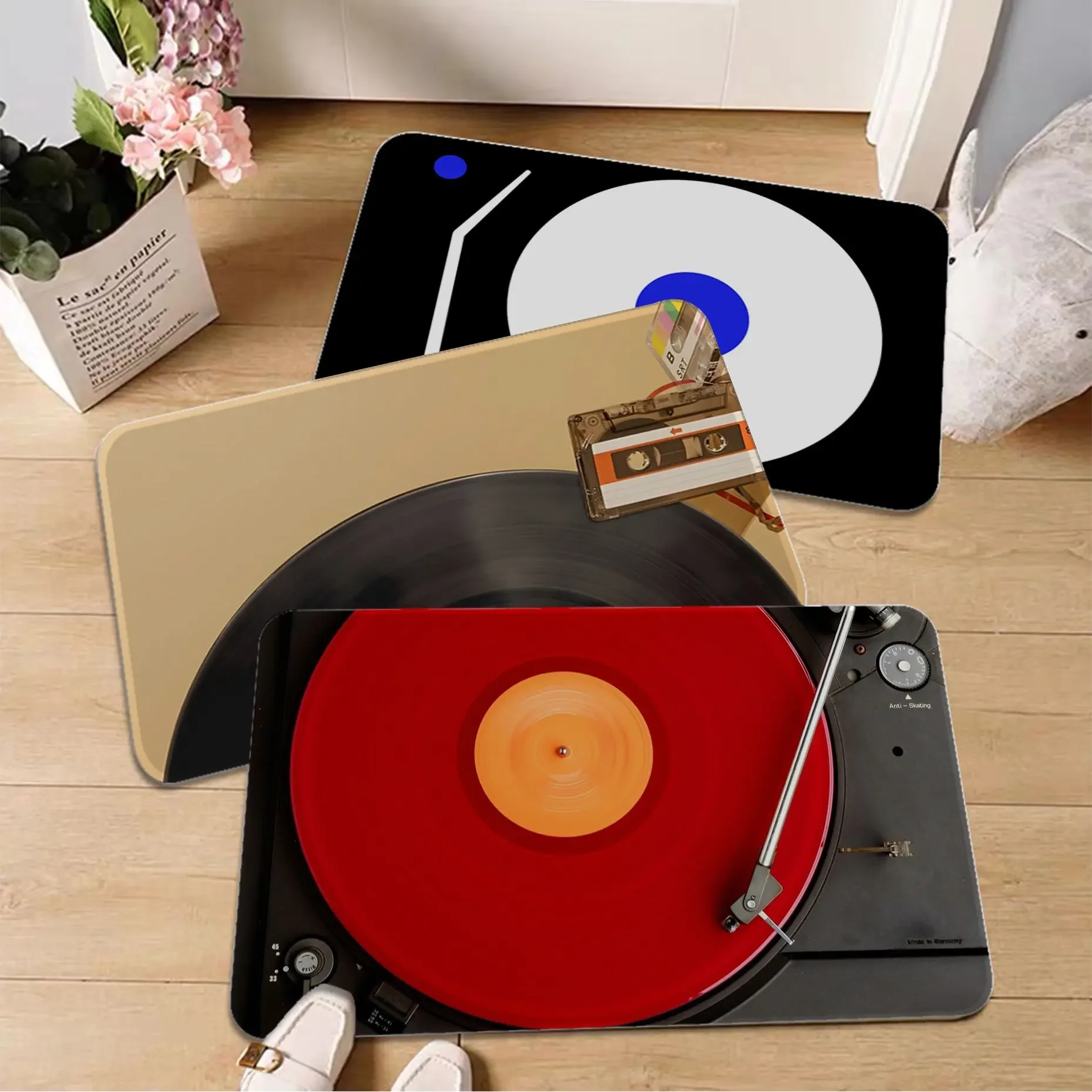 Record Player Hallway Carpet Cheaper Anti-slip Modern Living Room Balcony Printed Bedside Mats
Record Player Hallway Carpet Cheaper Anti-slip Modern Living Room Balcony Printed Bedside Mats