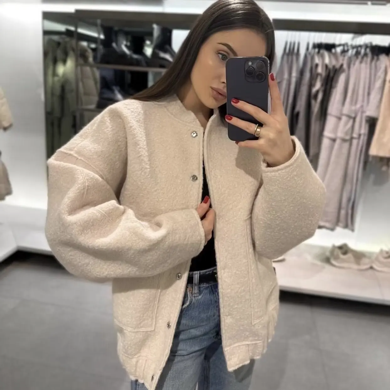 Autumn Winter European Fashion Standing Neck Women's Jacket Top Long Sleeved Casual Loose Coat
Autumn Winter European Fashion Standing Neck Women's Jacket Top Long Sleeved Casual Loose Coat
