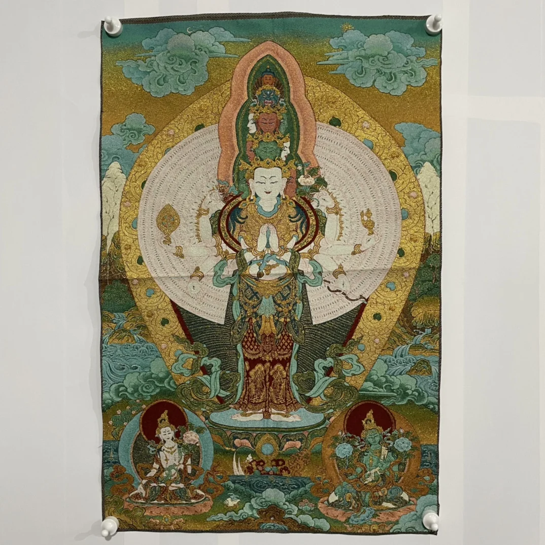 35"Thangka Embroidery Tibetan Buddhism silk 1000 Arm Guanyin Thousand-handed Avalokitesvara Thangka hanging screen Worship Hall
35"Thangka Embroidery Tibetan Buddhism silk 1000 Arm Guanyin Thousand-handed Avalokitesvara Thangka hanging screen Worship Hall
