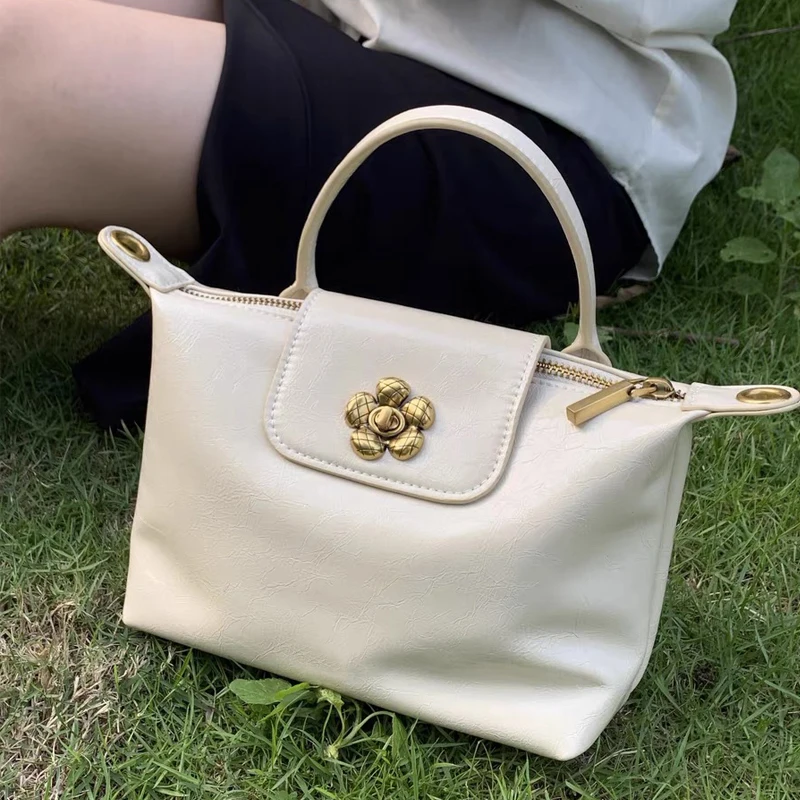 

England Style Hobos Bags For Women Luxury Designer Handbag And Purses 2024 New In PU Oil Wax Leather Flowers Top Handle Shoulder
