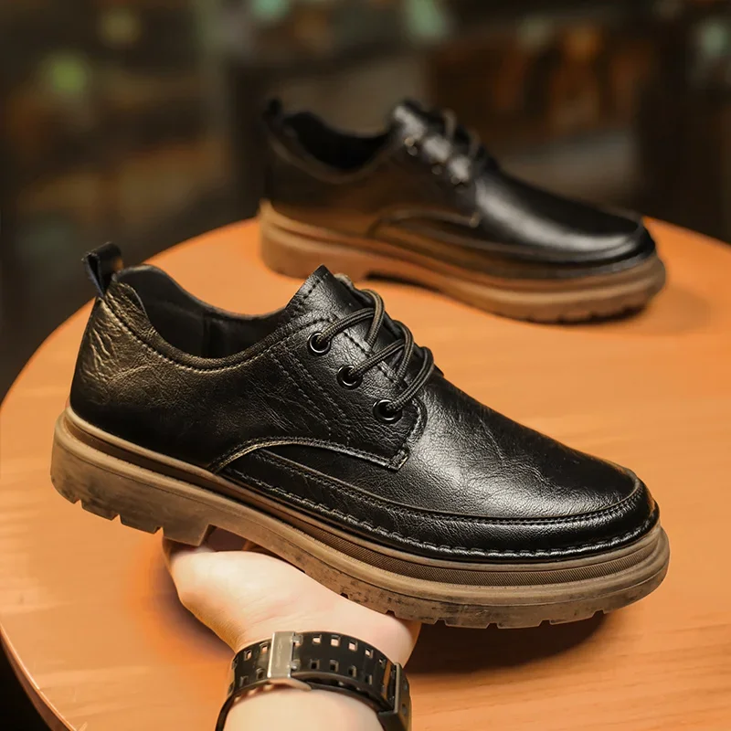 Classic Fashion Oxford Shoes Thick Sole Durable Men's Outdoor Sports Shoes Men's Genuine Leather Casual Shoes Low Top Shoes
Classic Fashion Oxford Shoes Thick Sole Durable Men's Outdoor Sports Shoes Men's Genuine Leather Casual Shoes Low Top Shoes