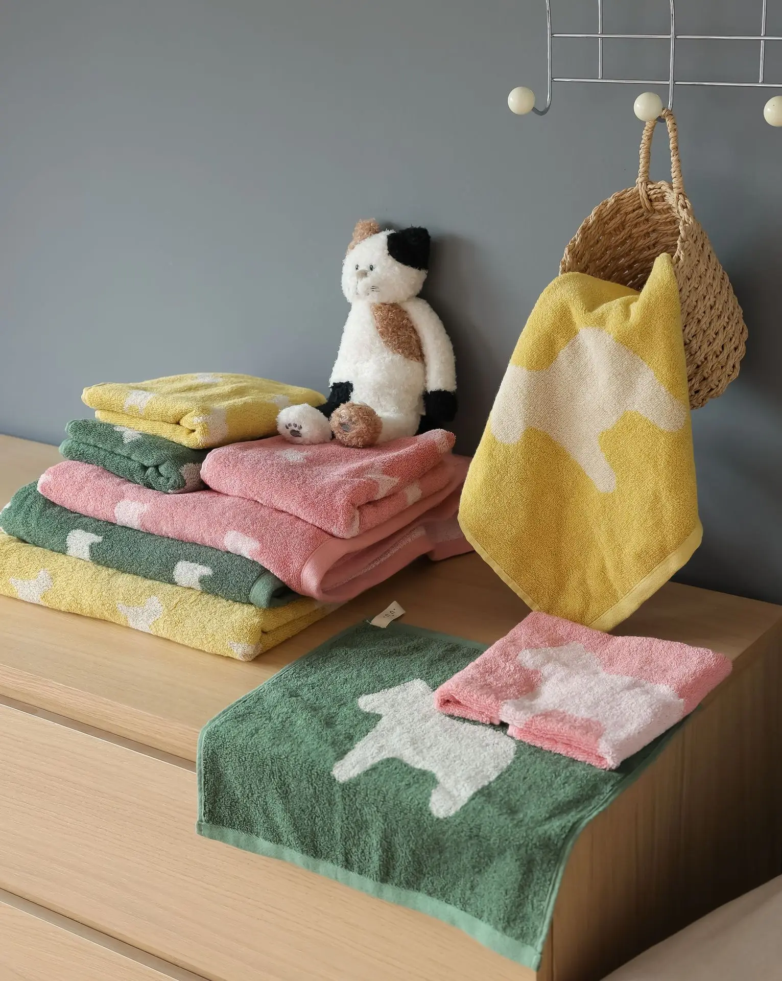 

Детское полотенце из чистого хлопка INS корейское пони бытовое хлопковое мягкое абсорбирующее квадратное полотенце для детей и родителей банное полотенце