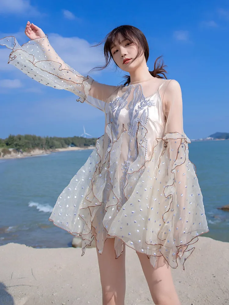 Spring New Organza Embroidered Super Fairy Holiday Beach Jumpsuit Women Fashion Flare Sleeve Ruffles Wide Leg Rompers Bodysuit
Spring New Organza Embroidered Super Fairy Holiday Beach Jumpsuit Women Fashion Flare Sleeve Ruffles Wide Leg Rompers Bodysuit