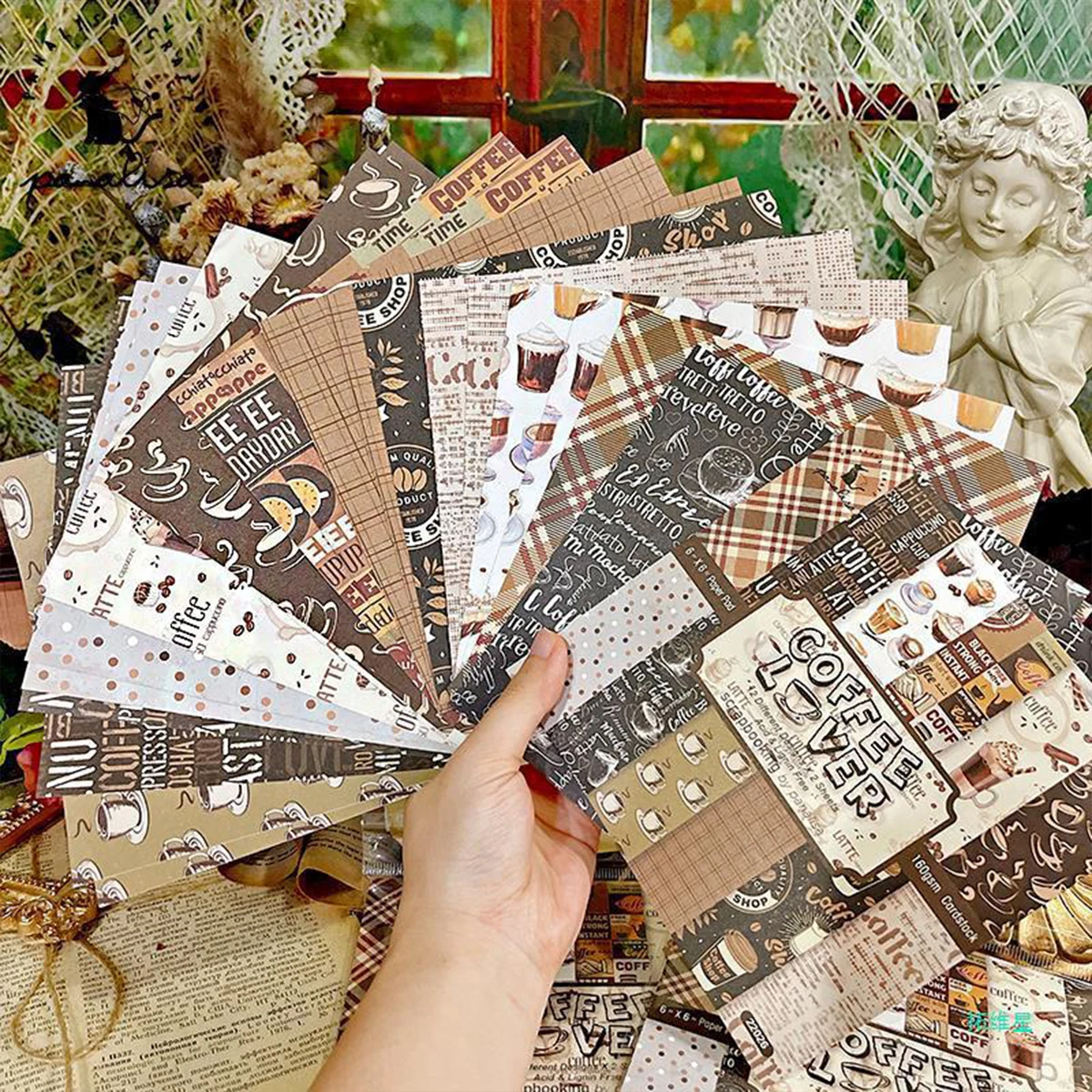

24pcs Global Travel Decor Scrapbook Vintage Material Paper Combo Kit DIY Junk Journal Collage Photo Album Retro Background paper