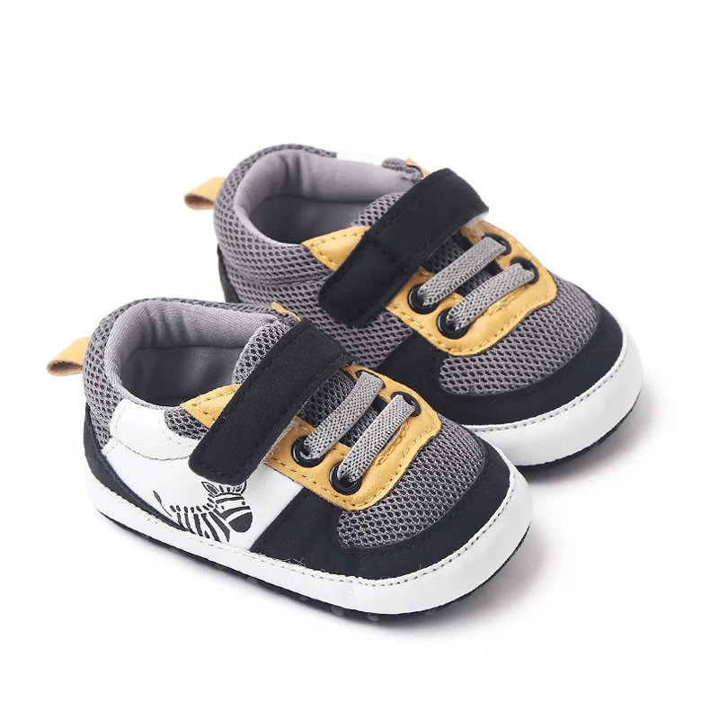 Spring and Autumn New Arrival 0-18 Month Baby Shoes Soft Bottom Anti-slip Casual First Walkers Breathable Mesh Infant Shoes 
Spring and Autumn New Arrival 0-18 Month Baby Shoes Soft Bottom Anti-slip Casual First Walkers Breathable Mesh Infant Shoes
