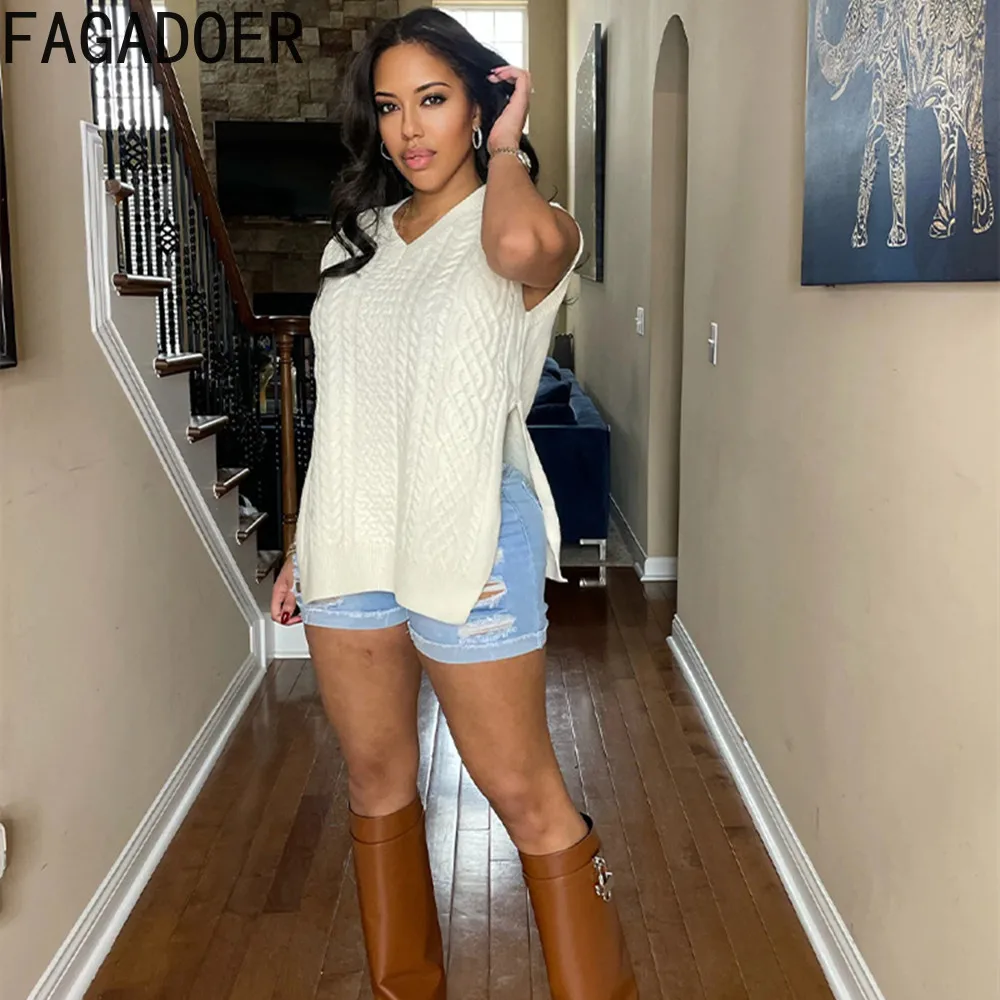 FAGADOER White Casual Knitting Side Slit Sweater Women V Neck Sleeveless Loose Tops Casual Female Solid Color Clothing 2023 New
FAGADOER White Casual Knitting Side Slit Sweater Women V Neck Sleeveless Loose Tops Casual Female Solid Color Clothing 2023 New