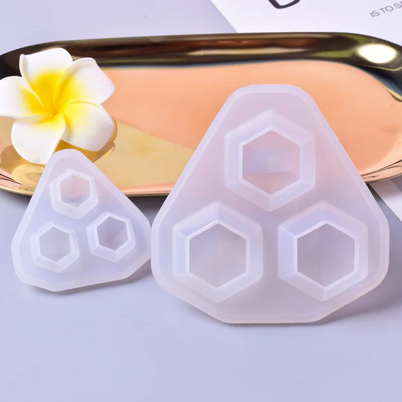 Diamond Small Pendant Silicone Mold For Resin DIY Crafts Epoxy For Jewelry Making Tools
Diamond Small Pendant Silicone Mold For Resin DIY Crafts Epoxy For Jewelry Making Tools