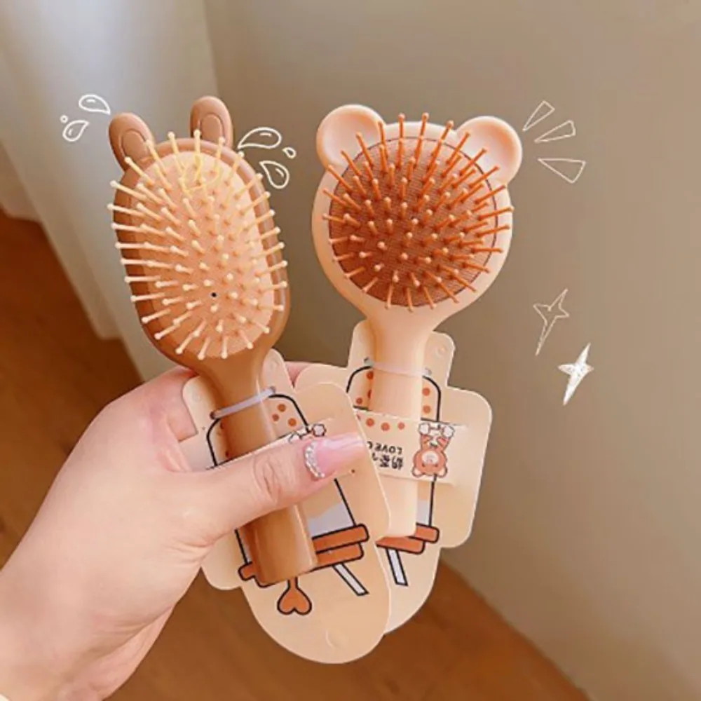Mini Cartoon Bear Air Cushion Comb Cute Wear Resistant Plastic Fashion Girls Hair Accessory Anti Static Hair Comb
Mini Cartoon Bear Air Cushion Comb Cute Wear Resistant Plastic Fashion Girls Hair Accessory Anti Static Hair Comb